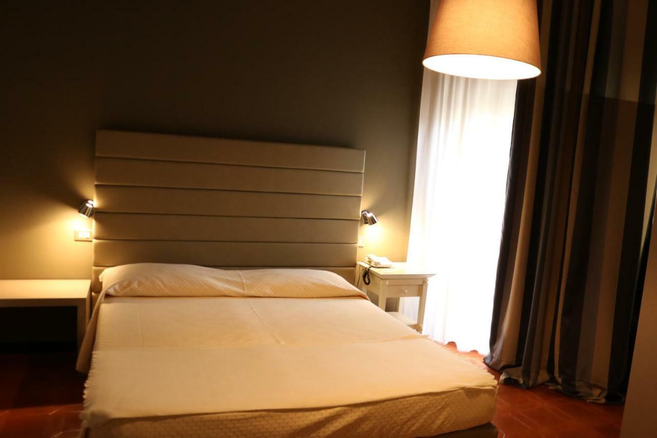 Park Hotel Албисола Супериоре Екстериор снимка